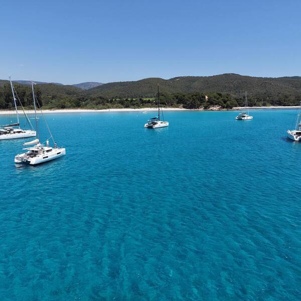 Lagoon Med 001 � Porquerolles