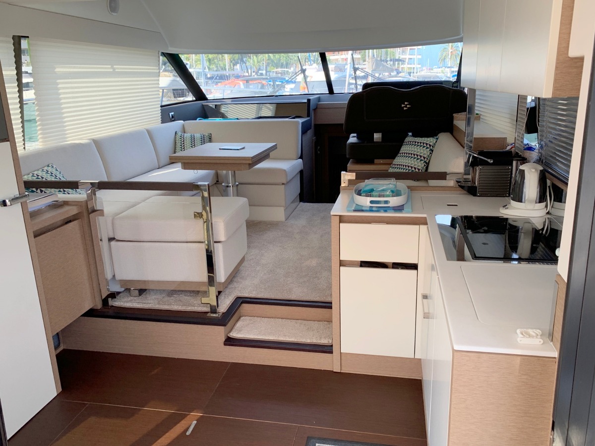 PRESTIGE 460