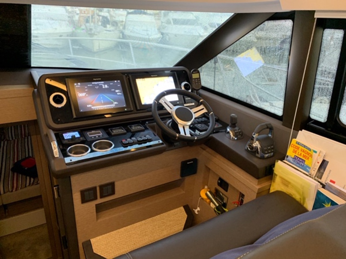 PRESTIGE 460