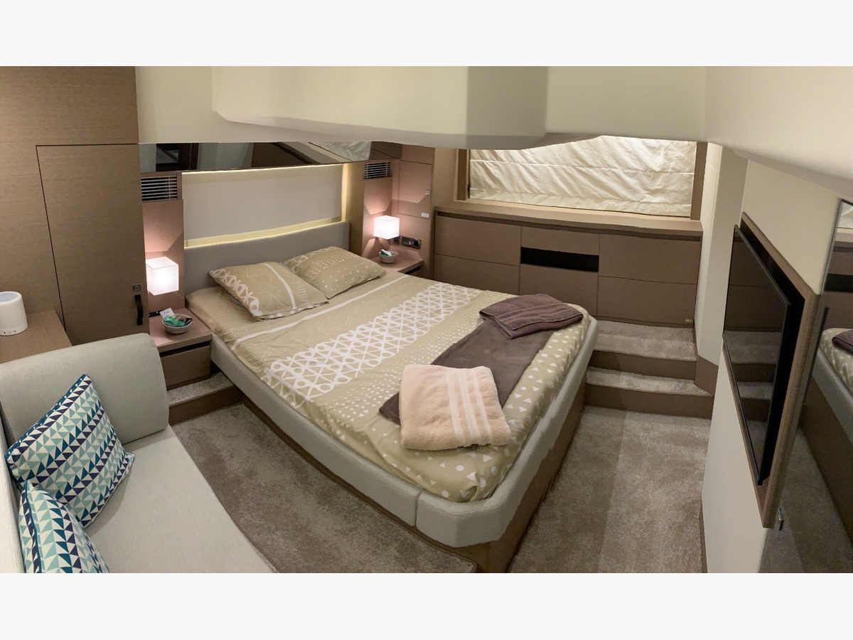 PRESTIGE 460