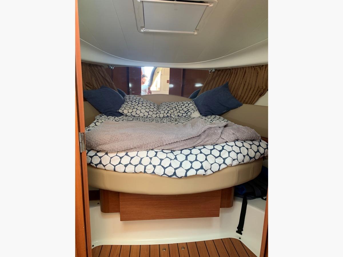 PRESTIGE 34