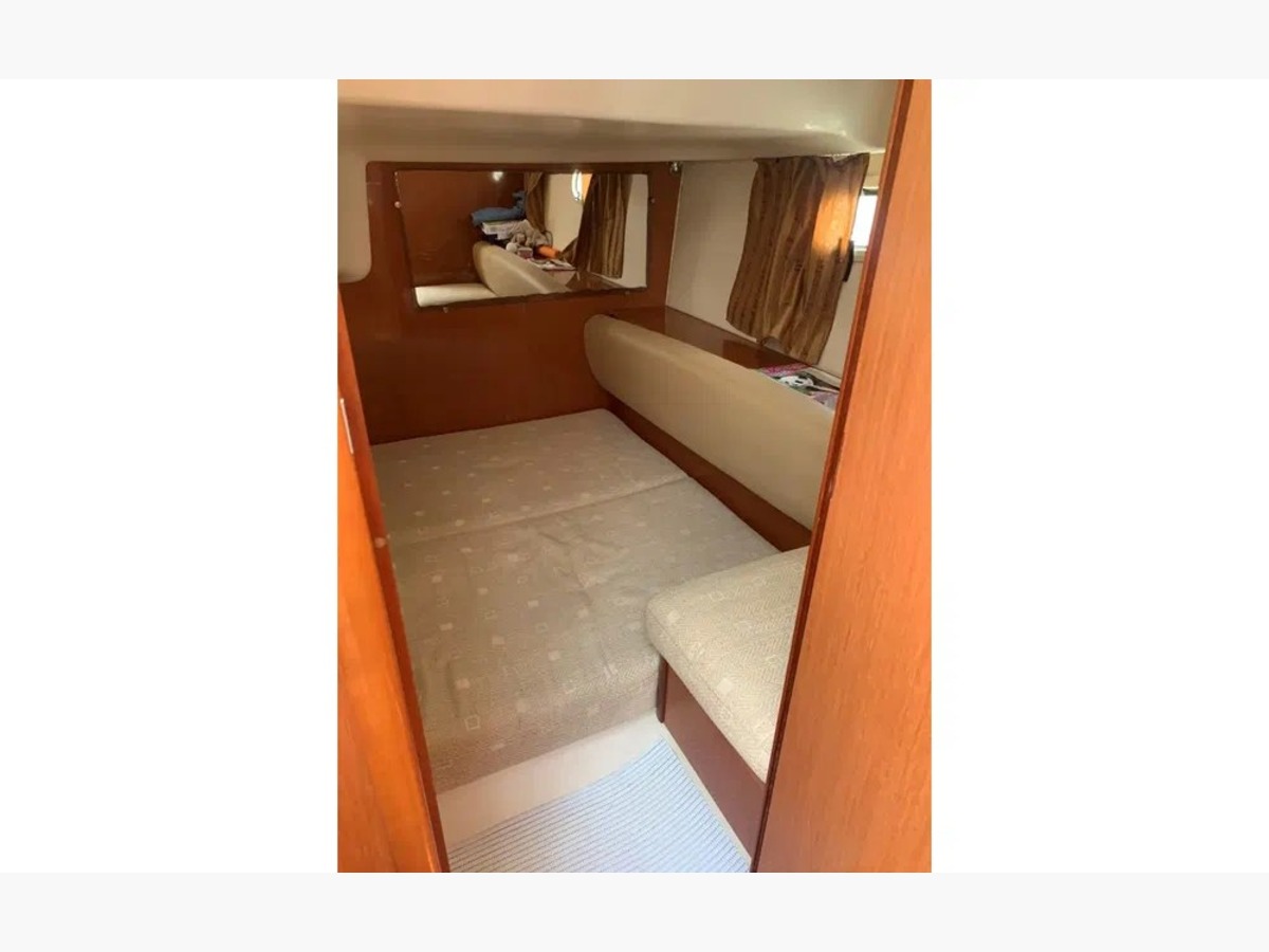 PRESTIGE 34