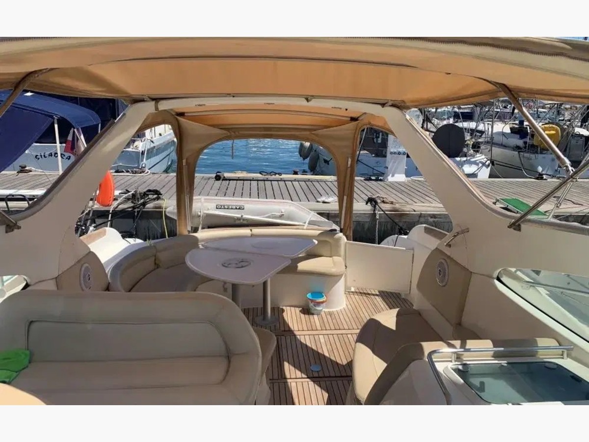 PRESTIGE 34