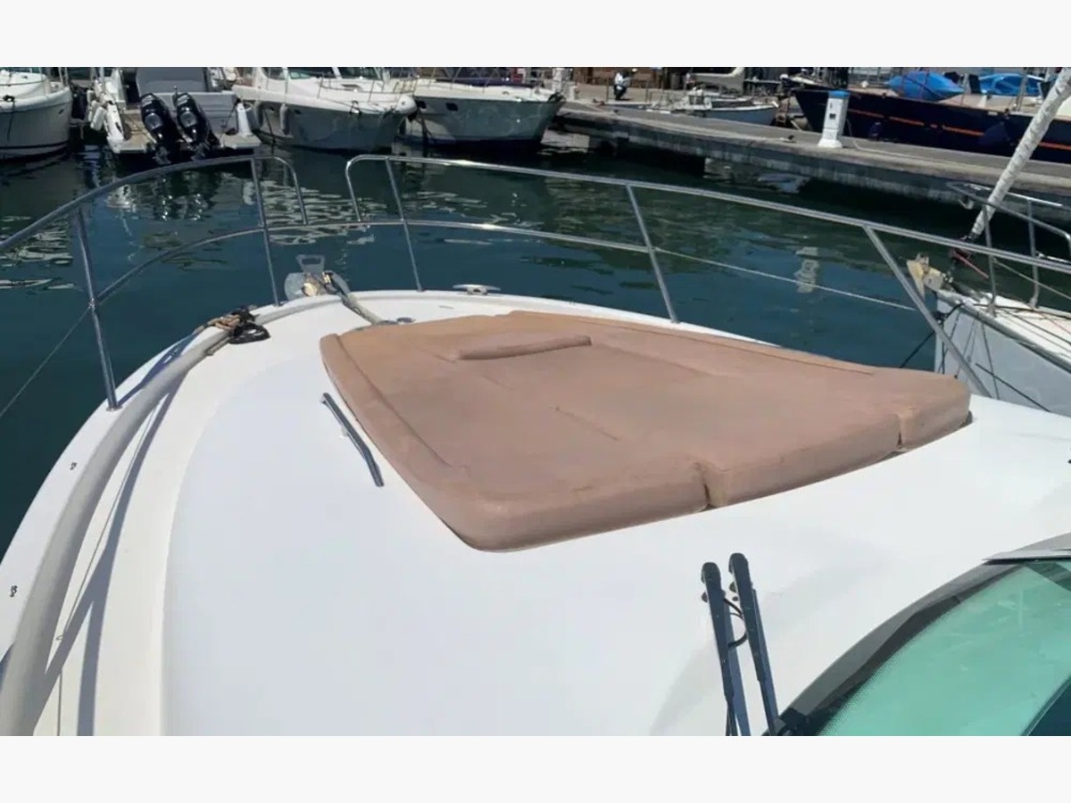 PRESTIGE 34
