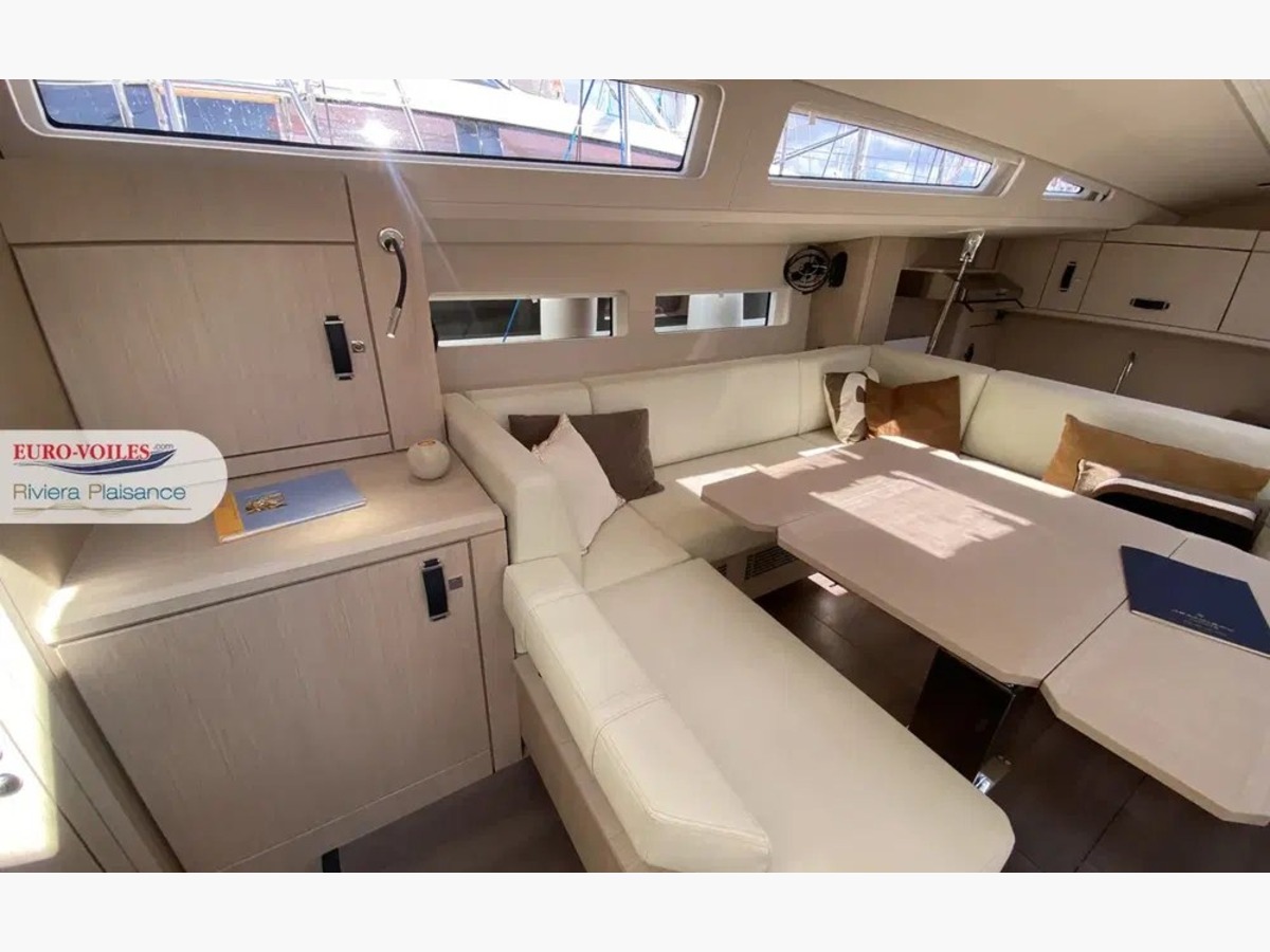 Jeanneau Yatch 60 
