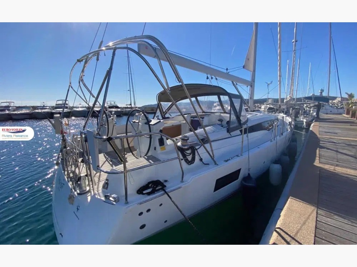 JEANNEAU 51
