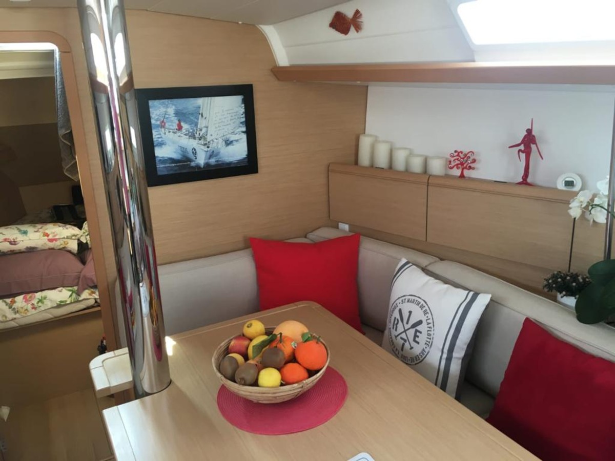 SUN ODYSSEY 389