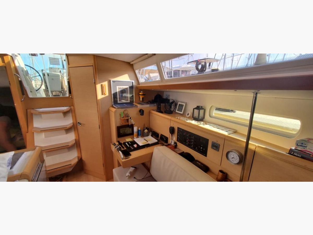 SUN ODYSSEY 389