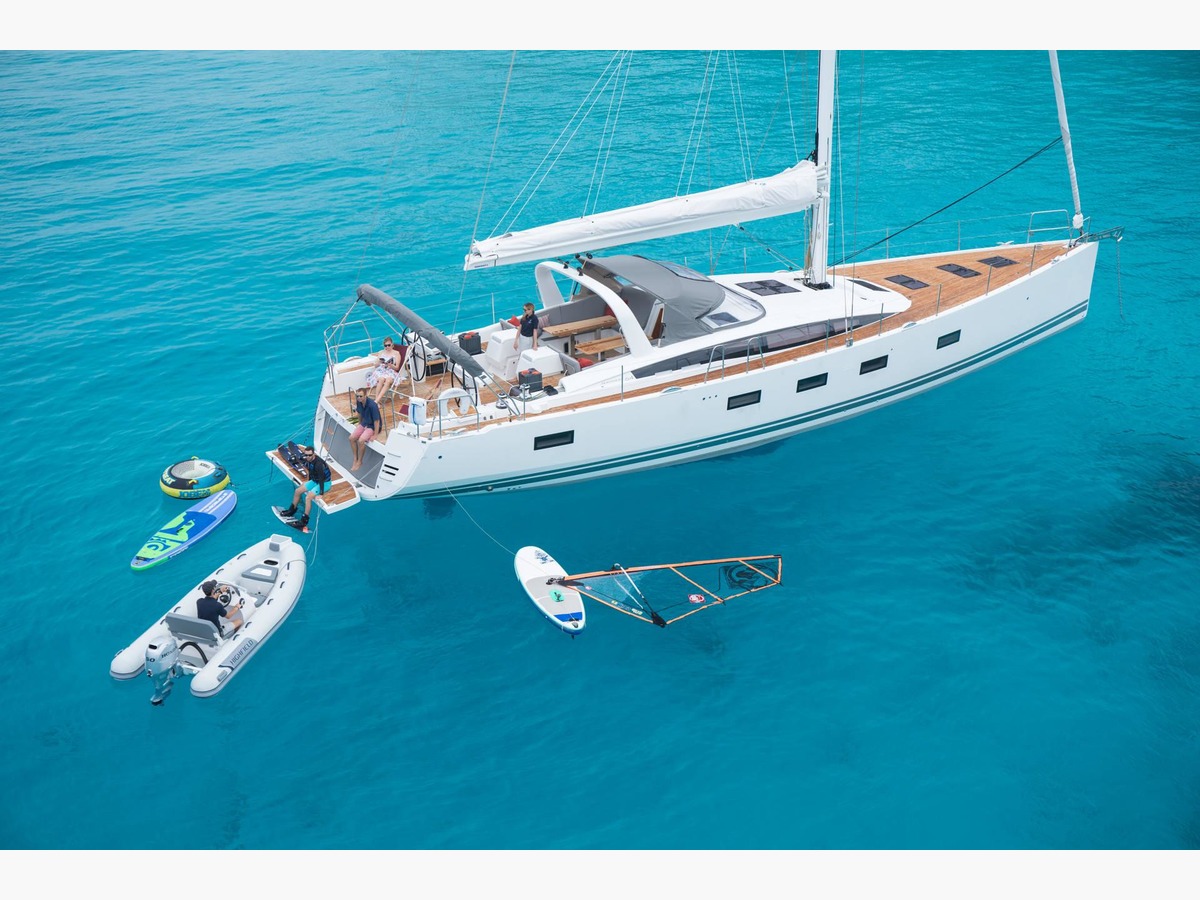 JEANNEAU YACHT 64