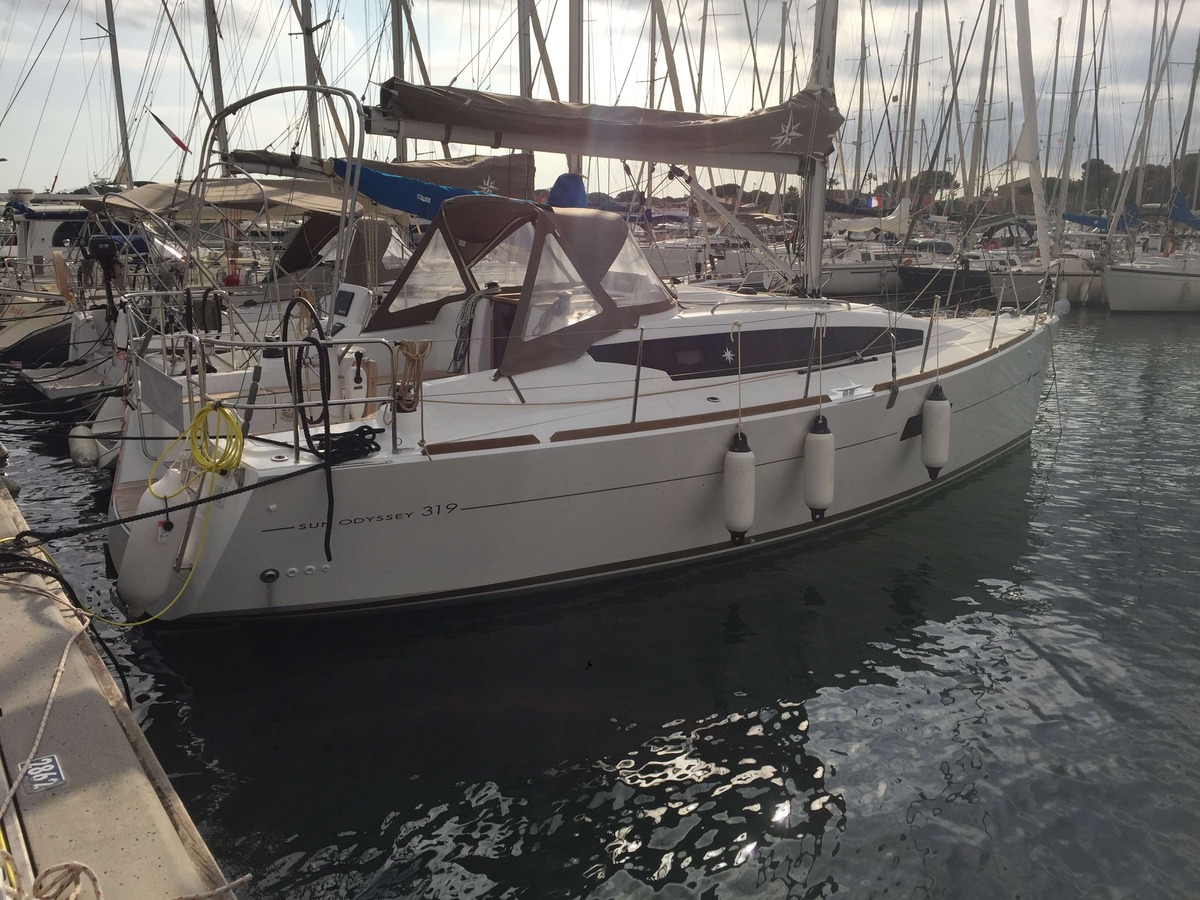 SUN ODYSSEY 319