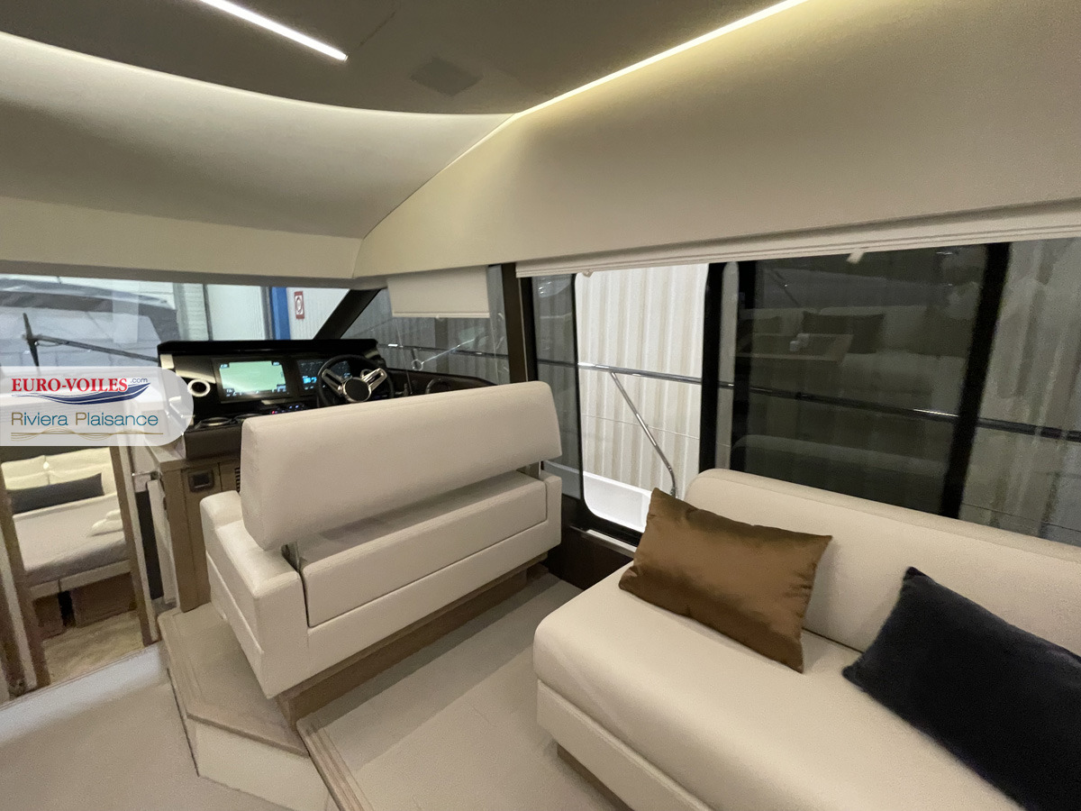 PRESTIGE 520