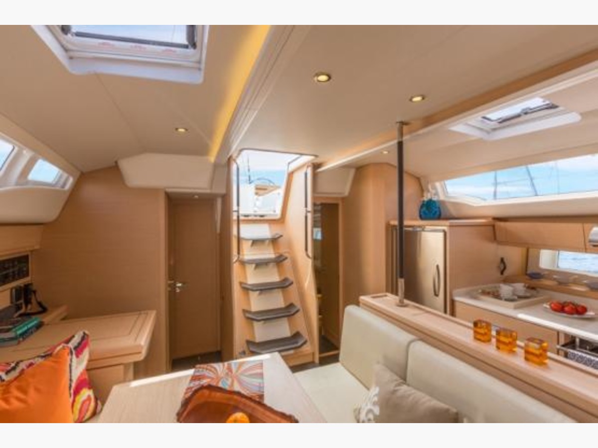 Jeanneau 54